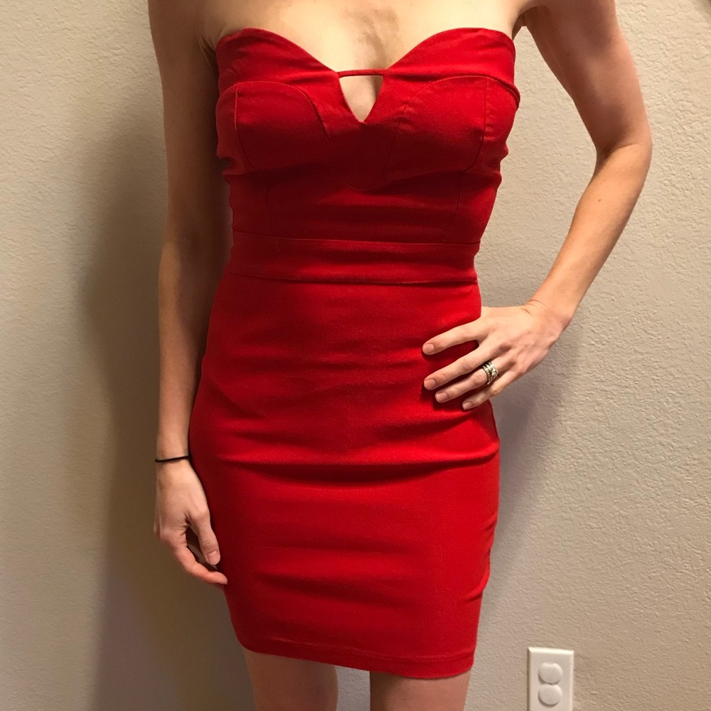 Red strapless dress